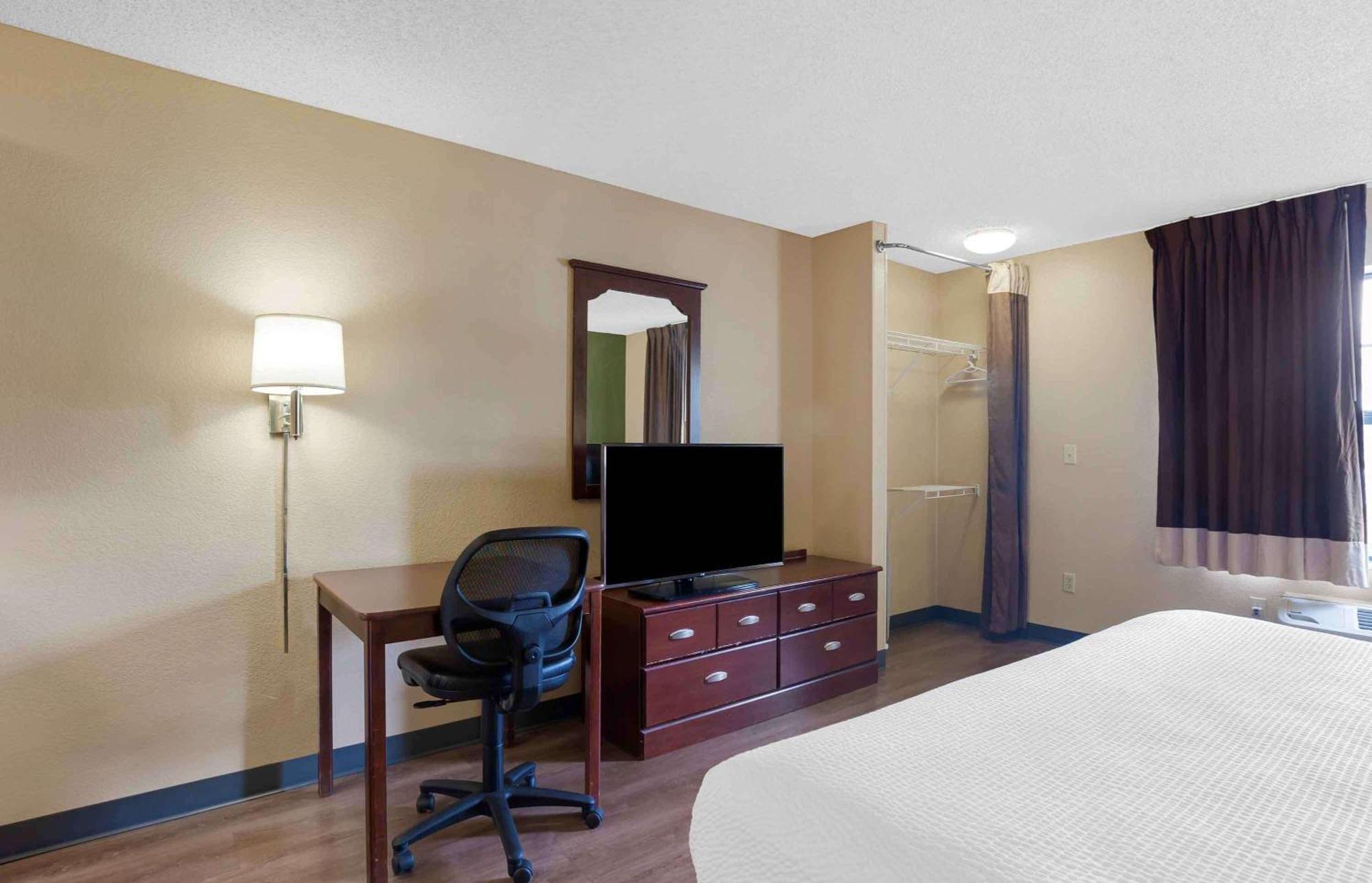 Extended Stay America Suites - Los Angeles - Монровия Екстериор снимка