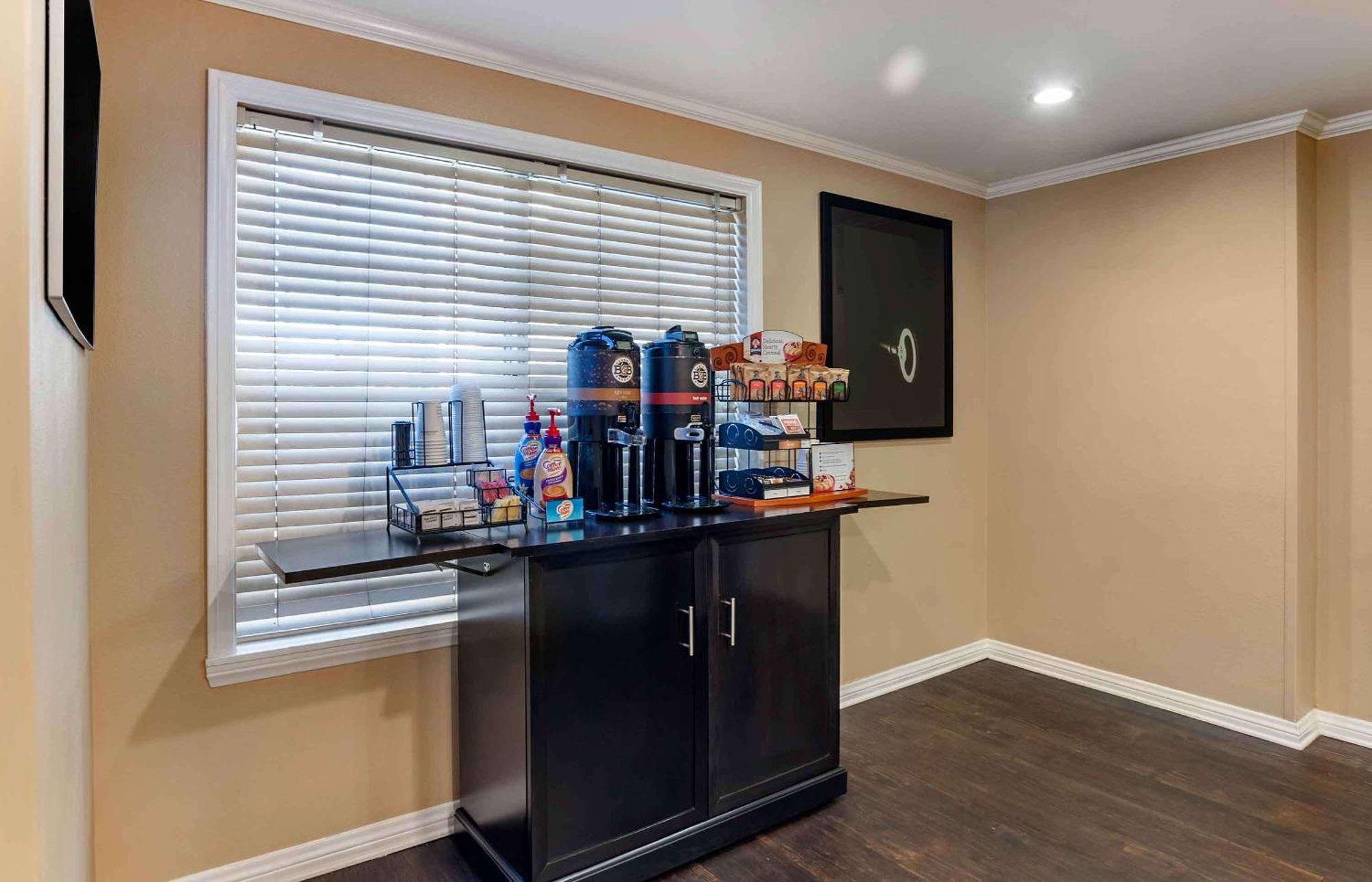 Extended Stay America Suites - Los Angeles - Монровия Екстериор снимка
