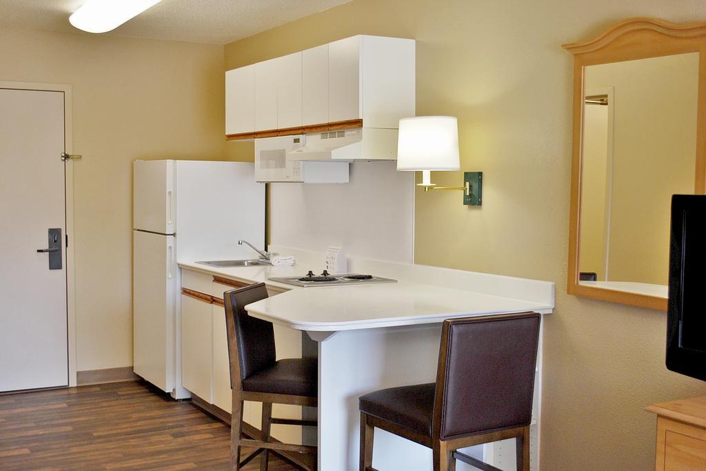 Extended Stay America Suites - Los Angeles - Монровия Екстериор снимка