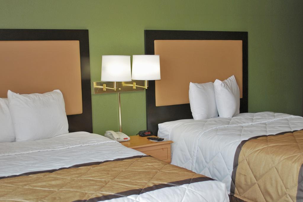Extended Stay America Suites - Los Angeles - Монровия Екстериор снимка