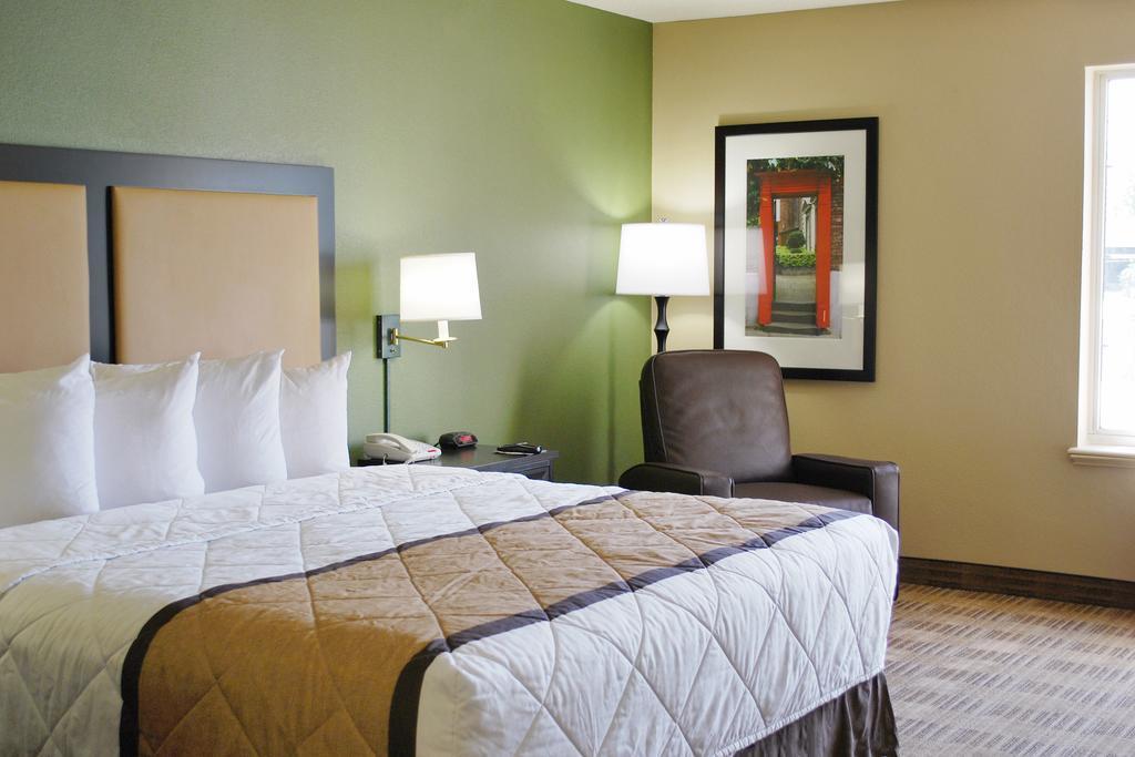 Extended Stay America Suites - Los Angeles - Монровия Екстериор снимка